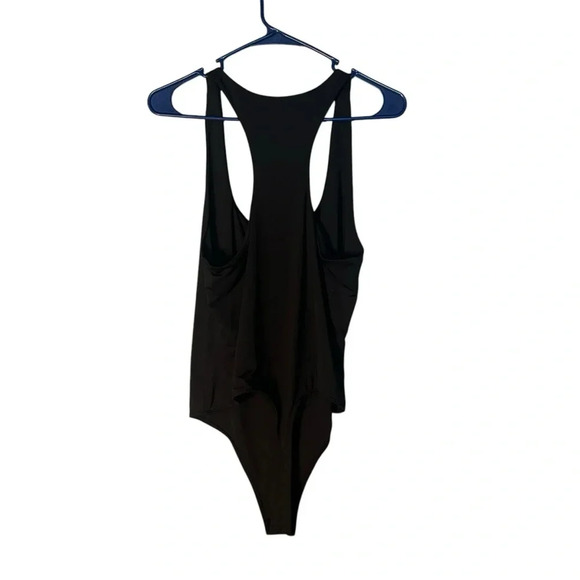 Black contour bodysuit (E11) - Picture 5 of 6